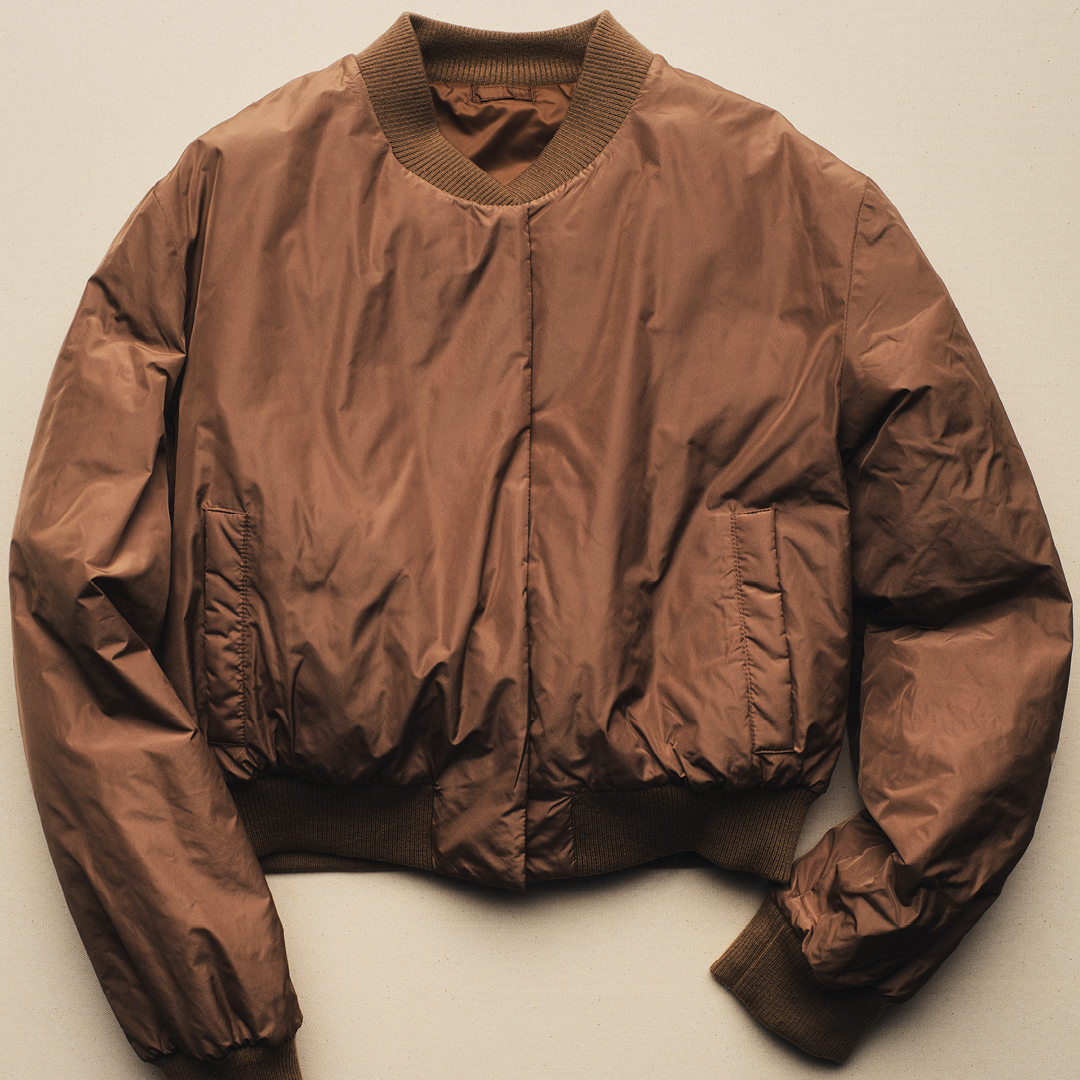 FW25_MAXMARA_UPCYCLING_IMAGE_1x1_NO-LOGO_STILL_D