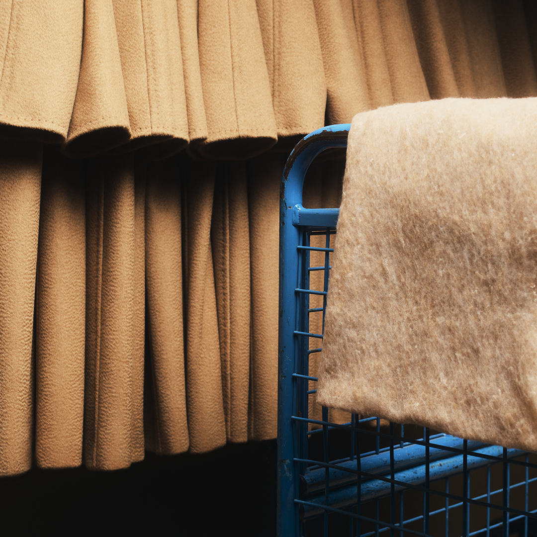 FW25_MAXMARA_UPCYCLING_IMAGE_1x1_NO-LOGO_STILL_F